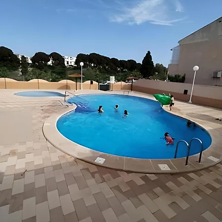 Casa Fuente Leon Holiday home *