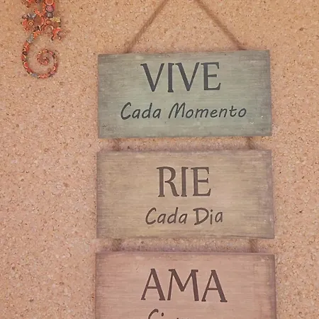 Casa Fuente Leon *