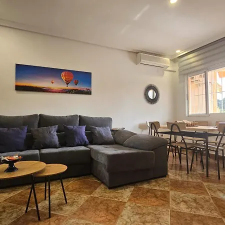Casa Fuente Leon Holiday home Torrevieja